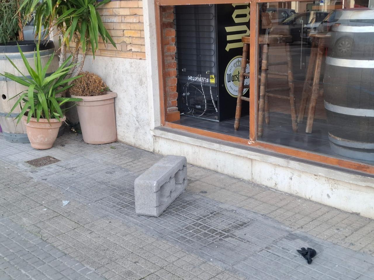 Nuovo furto con spaccata in centro a Sassari – VIDEO