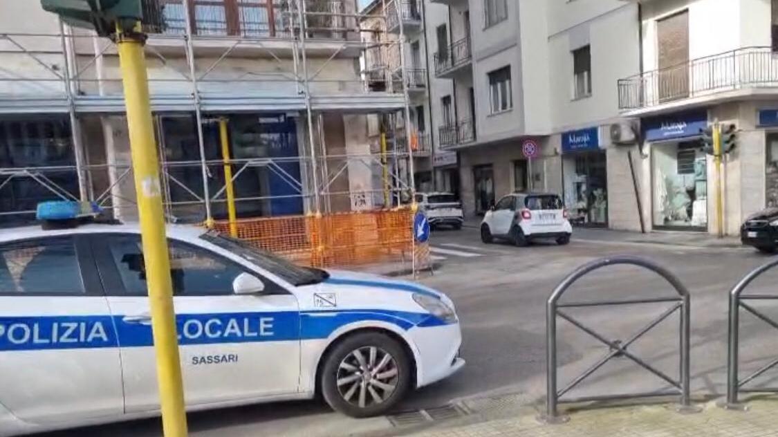 Sassari, travolto sulle strisce da un’auto: pedone in ospedale