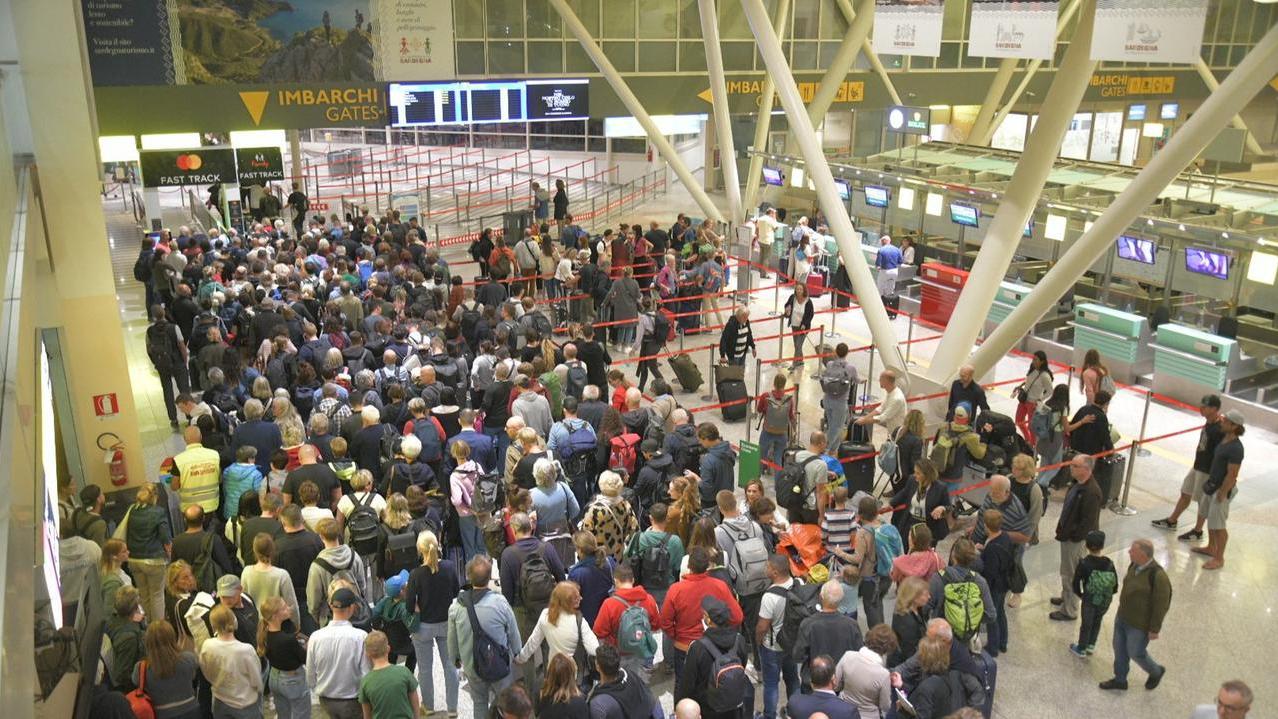 Sciopero trasporti pubblici, aerei e scuola: quali sono le giornate nere di marzo – Il calendario