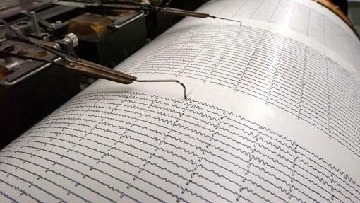 Terremoto in Sicilia, paura all’alba: scossa di magnitudo 4.5 avvertita a Catania e Messina