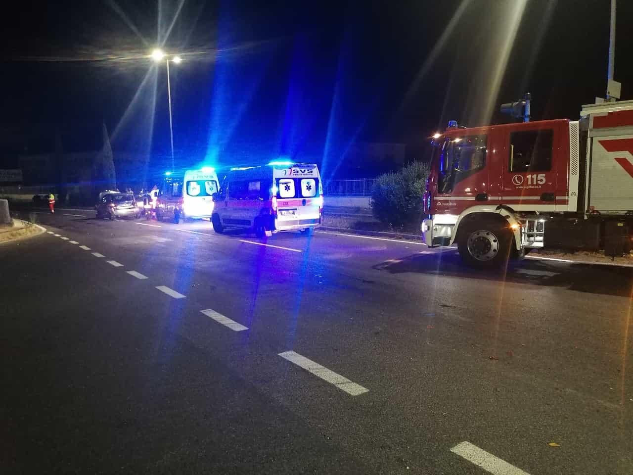 
	Un intervento della Svs e dei vigili del fuoco (foto d'archivio)

