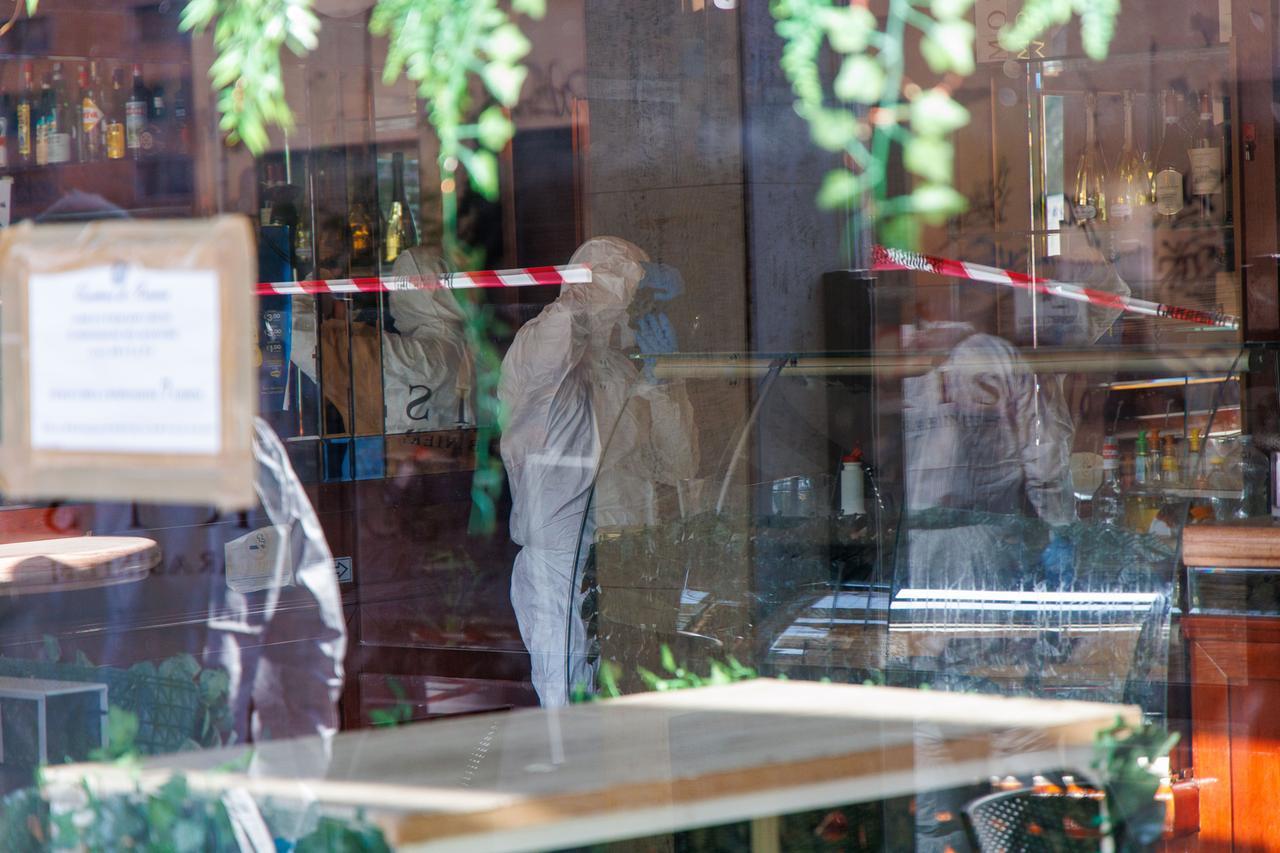 Omicidio al Big Town di Ferrara, padre e figlio condannati a 28 anni