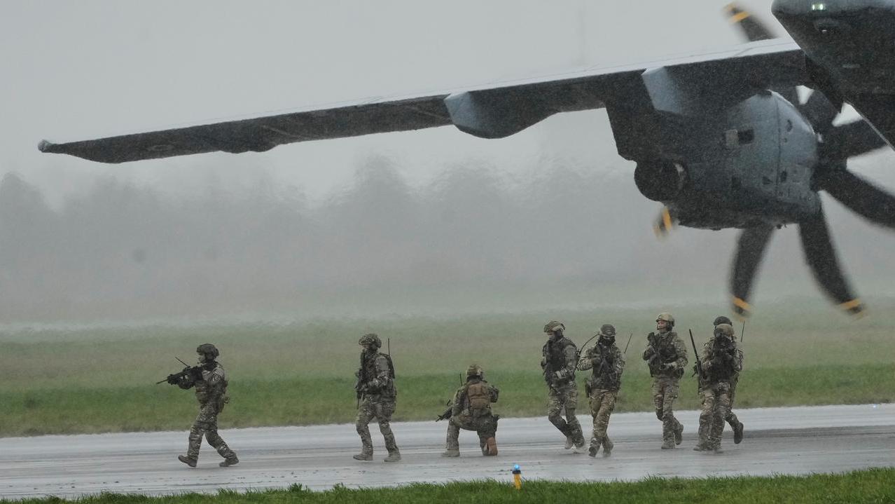 Missile iraniano sulla Turchia, la Nato potrebbe essere coinvolta nella guerra: come funziona e quando si attiva l’articolo 5