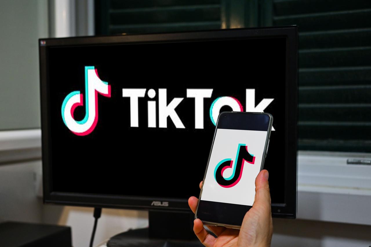 Lo slang giovanile dal rock a TikTok. Così da “fico” si è passati ad “aura”