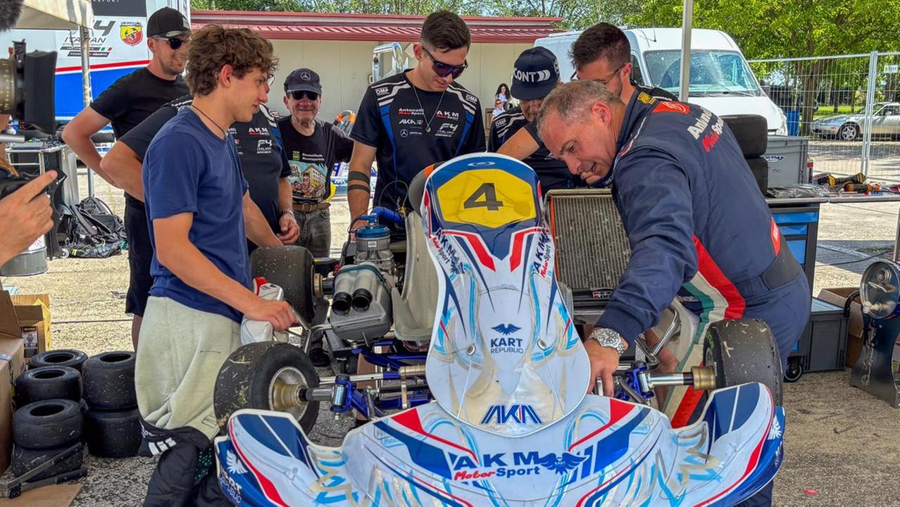 Motori che passione. Dalla pista scomparsa di Ferrara ai circuiti della provincia