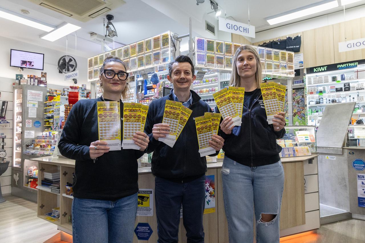 
	Paolo Belloni e il suo staff

