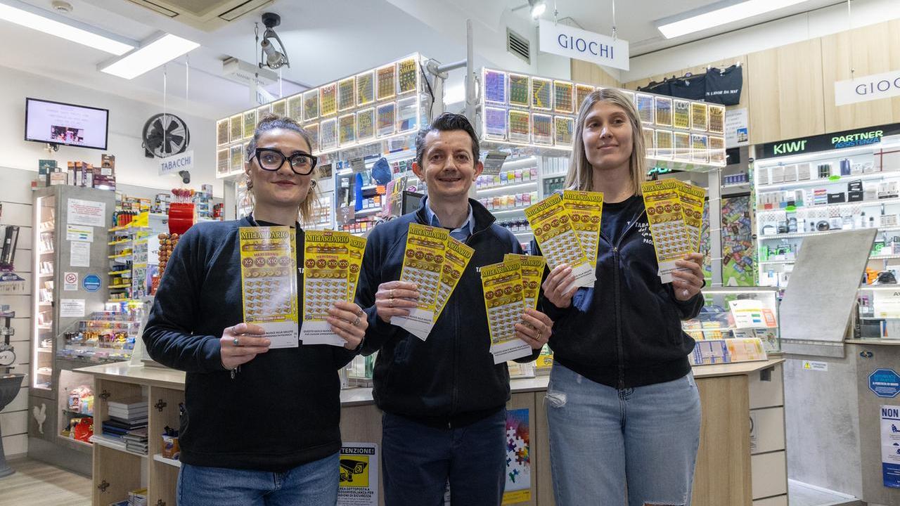 Paolo Belloni e il suo staff