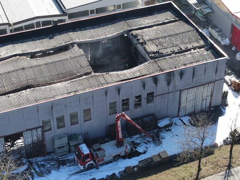 Incendio Vezzano, dissequestrato il capannone della ChemCo: si attende il nulla osta per la bonifica