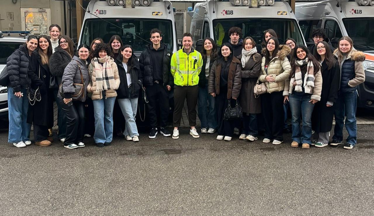Gli studenti dentro l’emergenza: «Noi medici in prima linea»