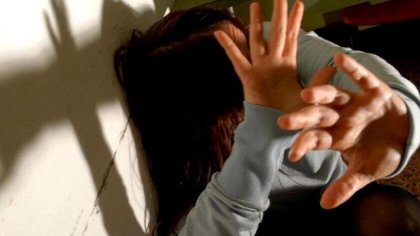 Pisa, ubriaco picchia la compagna: fratturate un’orbita e una costola<br type="_moz" />