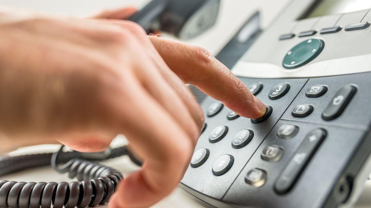 
	Inizia tutto con una telefonata

