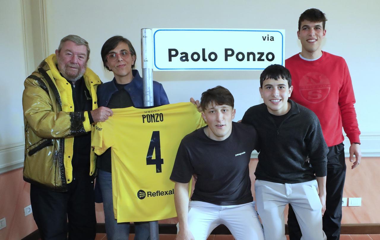 Per arrivare al “Nido” del Modena si percorrerà via Paolo Ponzo: «Esempio per i giovani»