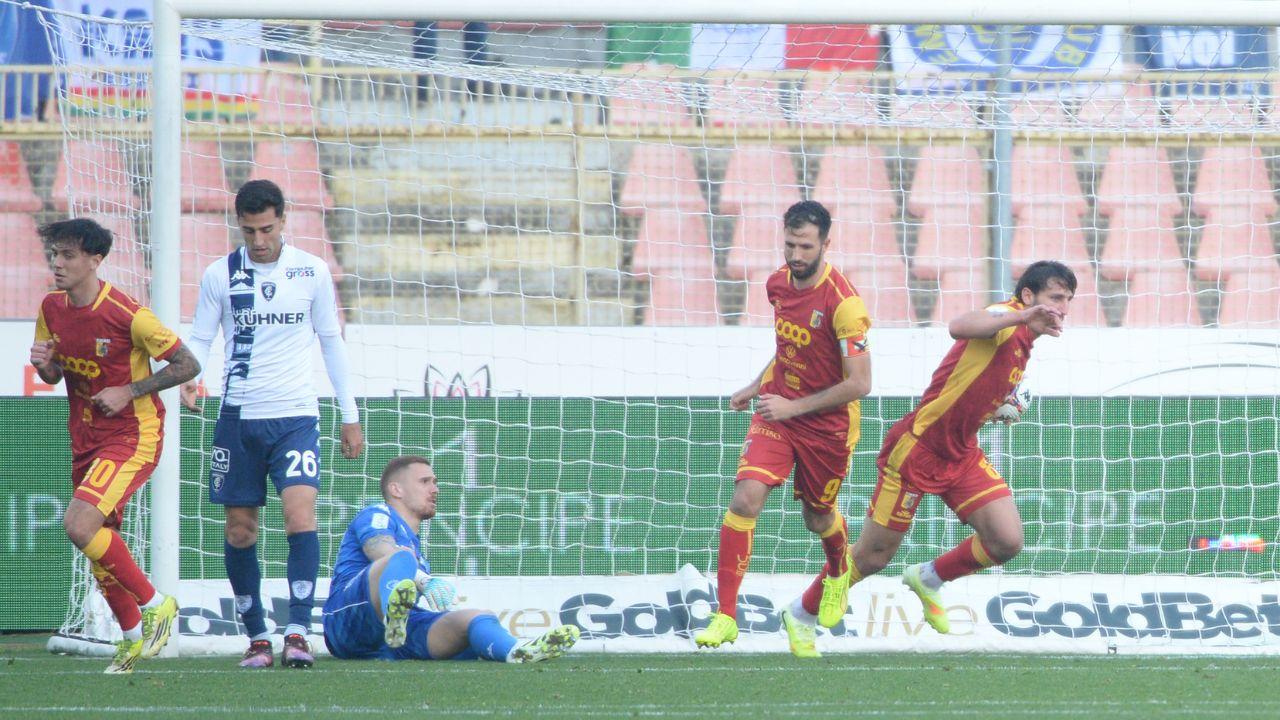 Empoli, dall’impresa all’incubo in 45’: il Catanzaro va sotto poi la ribalta