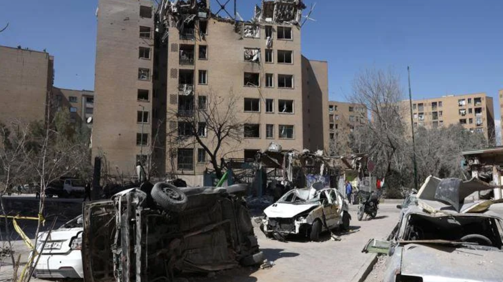 Iran sotto attacco, raid su Beirut, due persone morte in Arabia Saudita