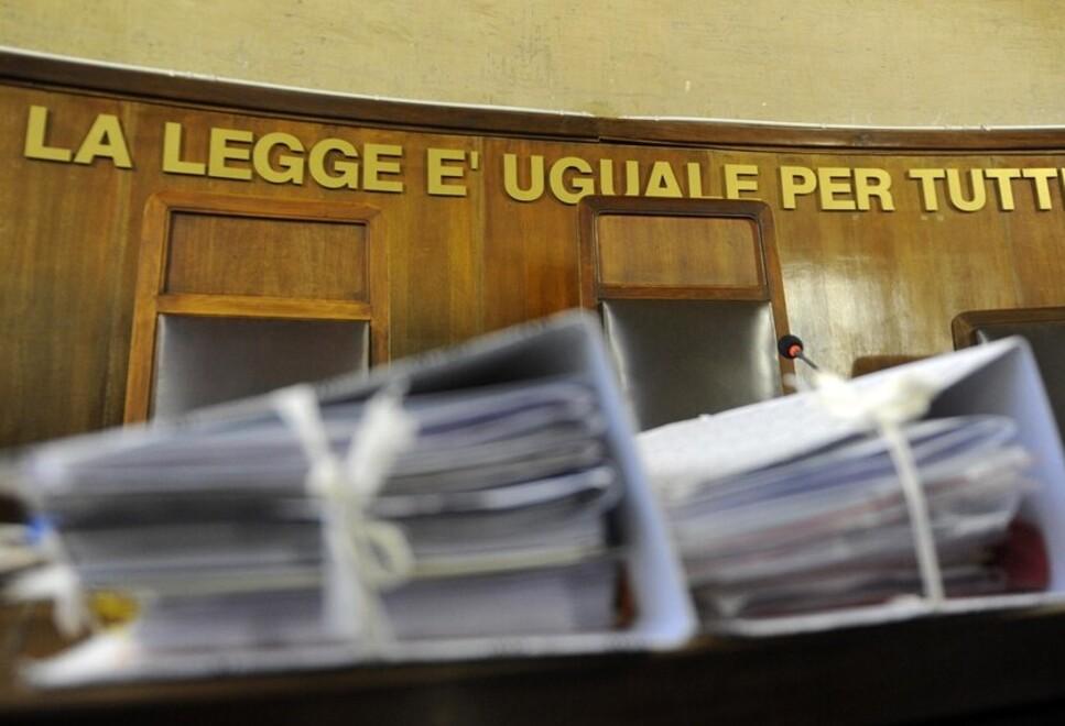 Lucca, amante condannata a rendere i soldi ricevuti dal compagno<br type="_moz" />
