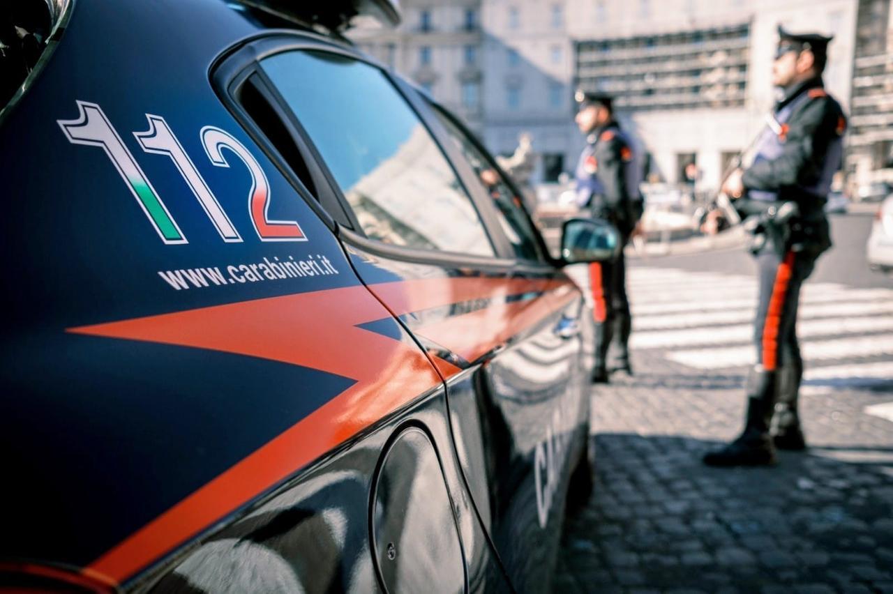 Estorce denaro alla vittima per più di 10 anni: arrestato un 55enne