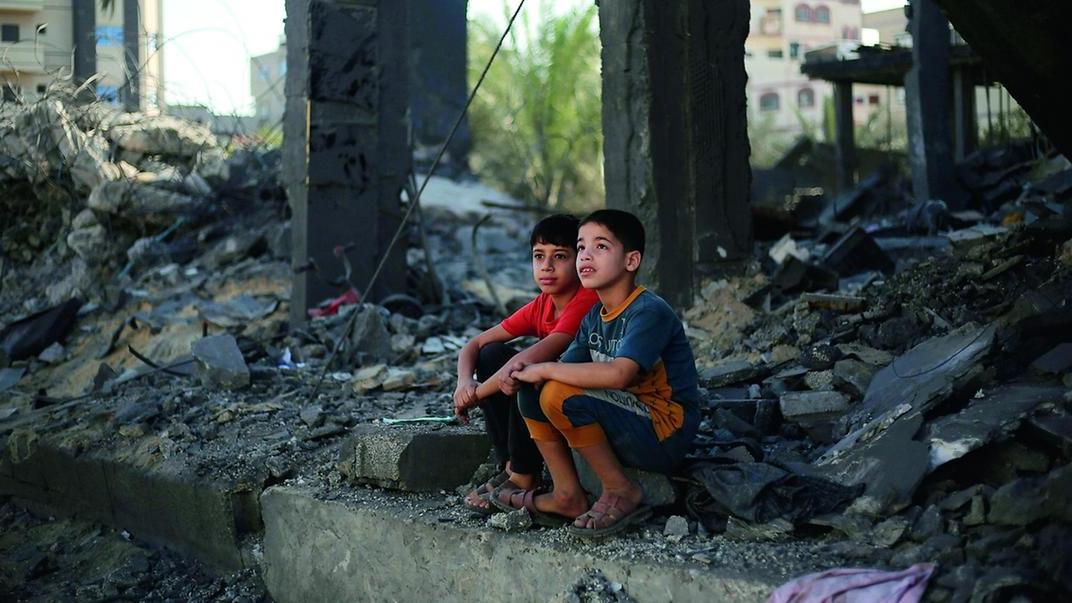 Una studentessa ha chiesto ai bambini cosa pensano della guerra: ecco cosa hanno detto