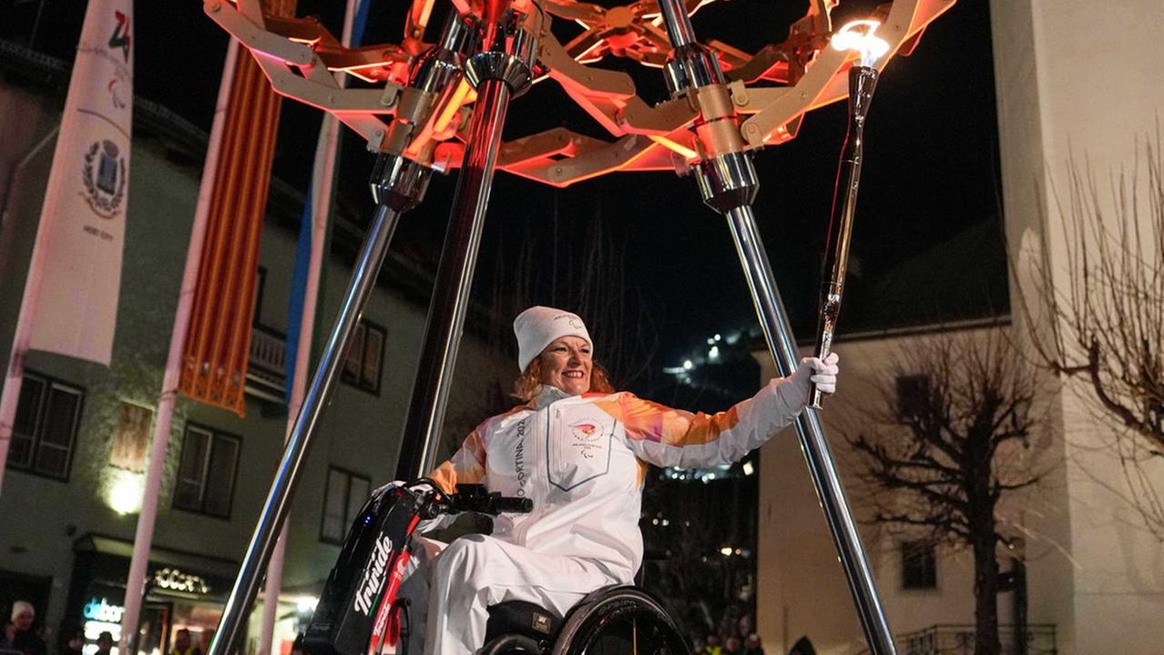 Paralimpiadi, Francesca Porcellato all’accensione del braciere: «Quella fiamma accende sacrifici e rinascite»