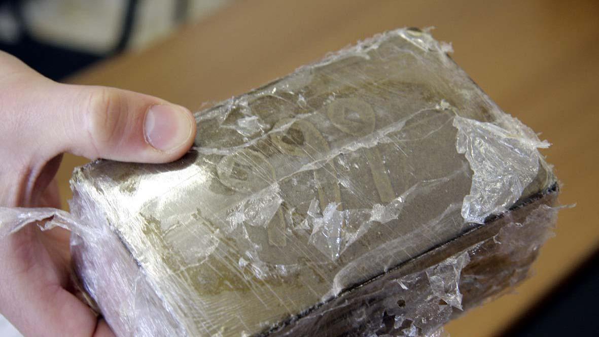 Montemurlo, la droga arriva dal Canada: arrestato un giovane