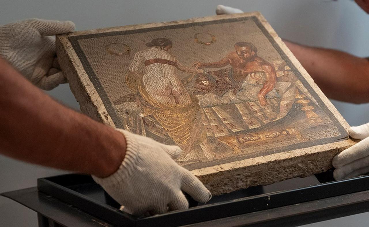 Ferrara, l’antico mosaico torna a casa: il prof di Unife scopre l’errore