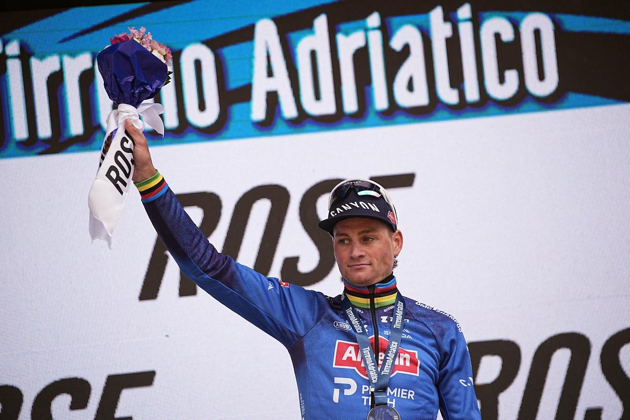 
	Mathieu Van der Poel ha vinto la seconda tappa della Tirreno-Adriatico

