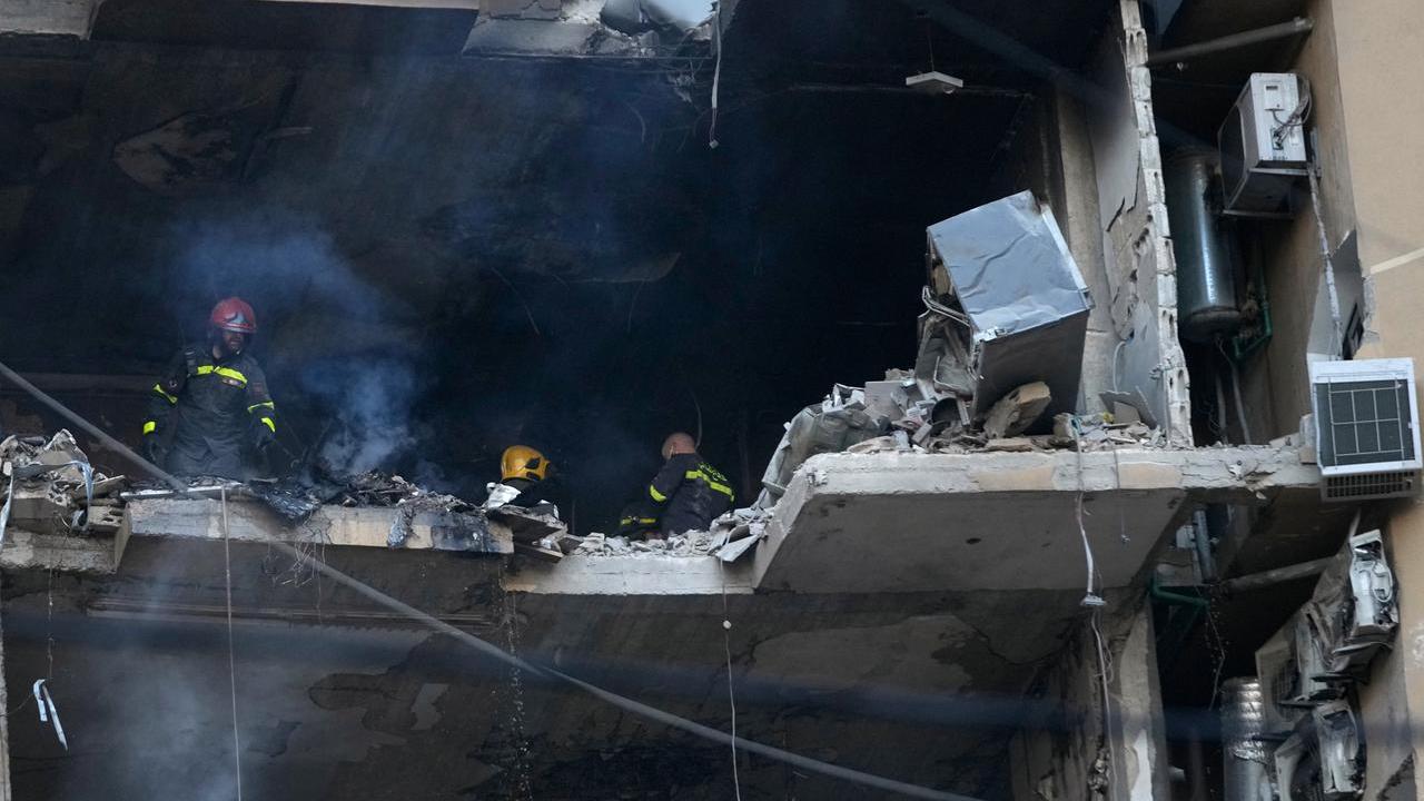 Condomini distrutti a Beirut