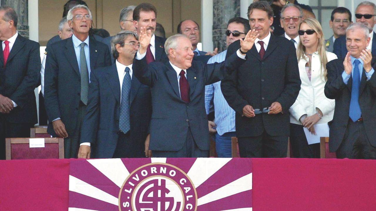 Il presidente della Repubblica Carlo Azeglio Ciampi allo stadio Armando Picchi