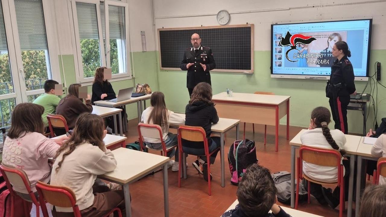 Tresigallo e Formignana, 200 studenti incontrano i carabinieri
