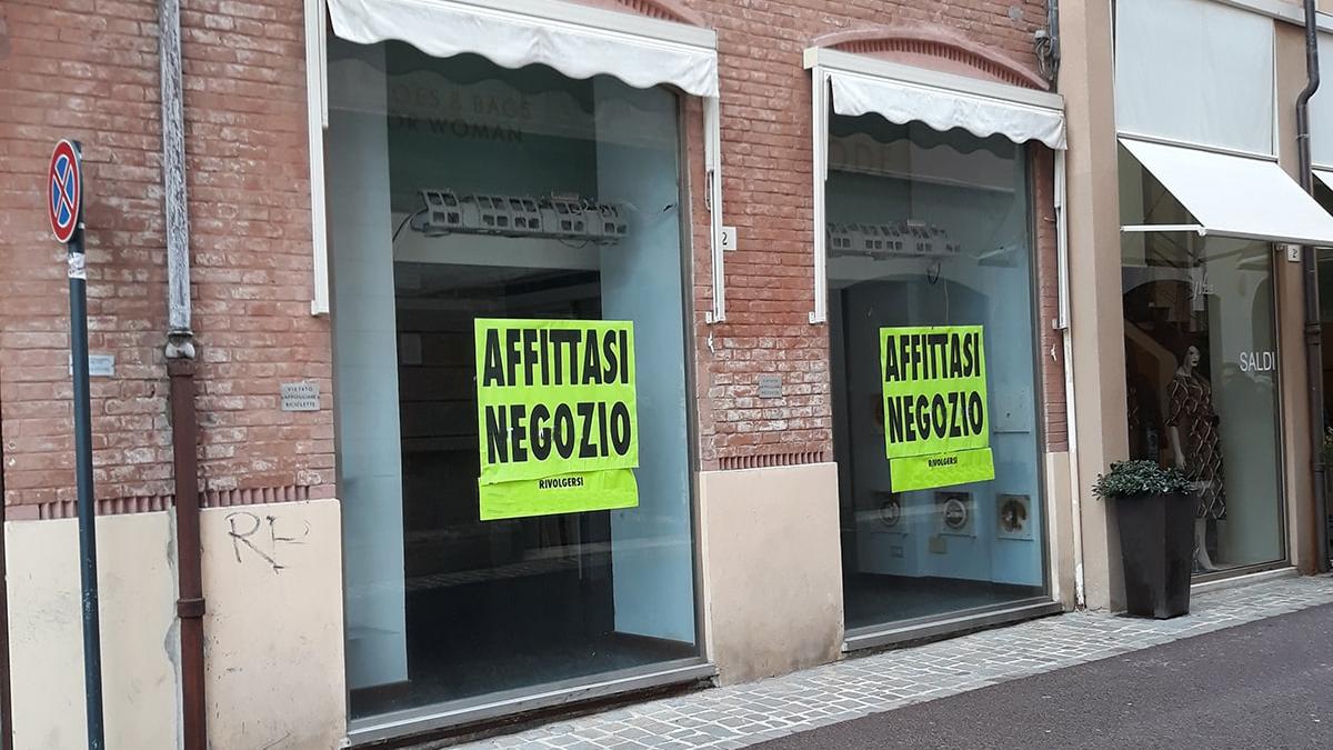 Prato, in 13 anni si sono persi quasi 300 negozi al dettaglio