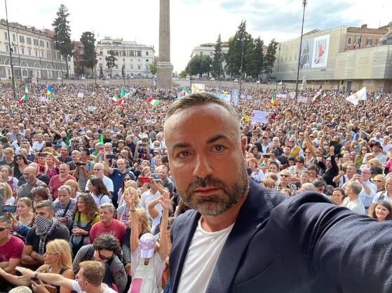 
	Biagio Passaro durante la manifestazione a Roma del 2021

