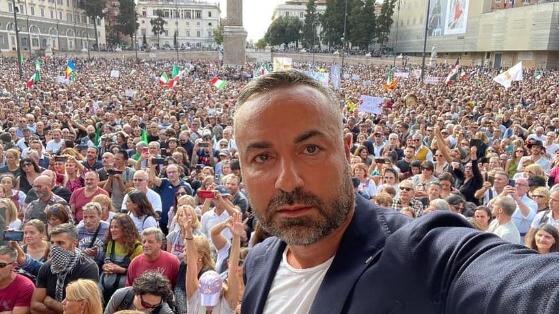 Biagio Passaro durante la manifestazione a Roma del 2021