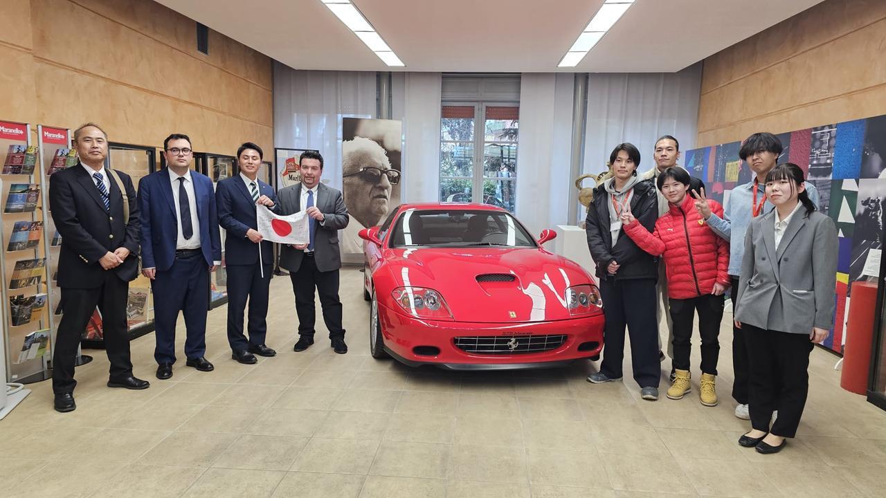 Dal Giappone a Maranello per la Ferrari: scuole gemellate in nome dei motori