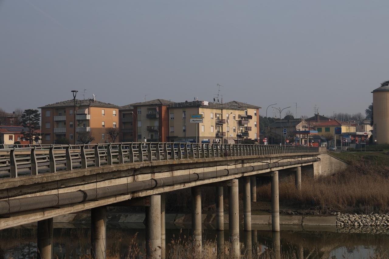 Sant’Agostino, lavori al ponte sul Cavo: senso unico alternato dal 23 marzo