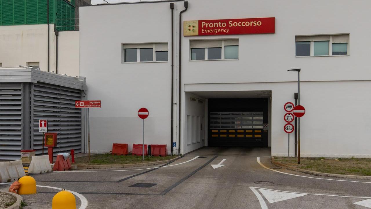 Ferrara, muore dopo essere stata sedata: aperta un’indagine