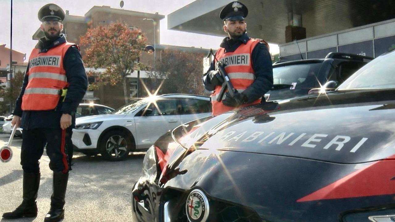 I carabinieri hanno incastrato la donna delle pulizie
