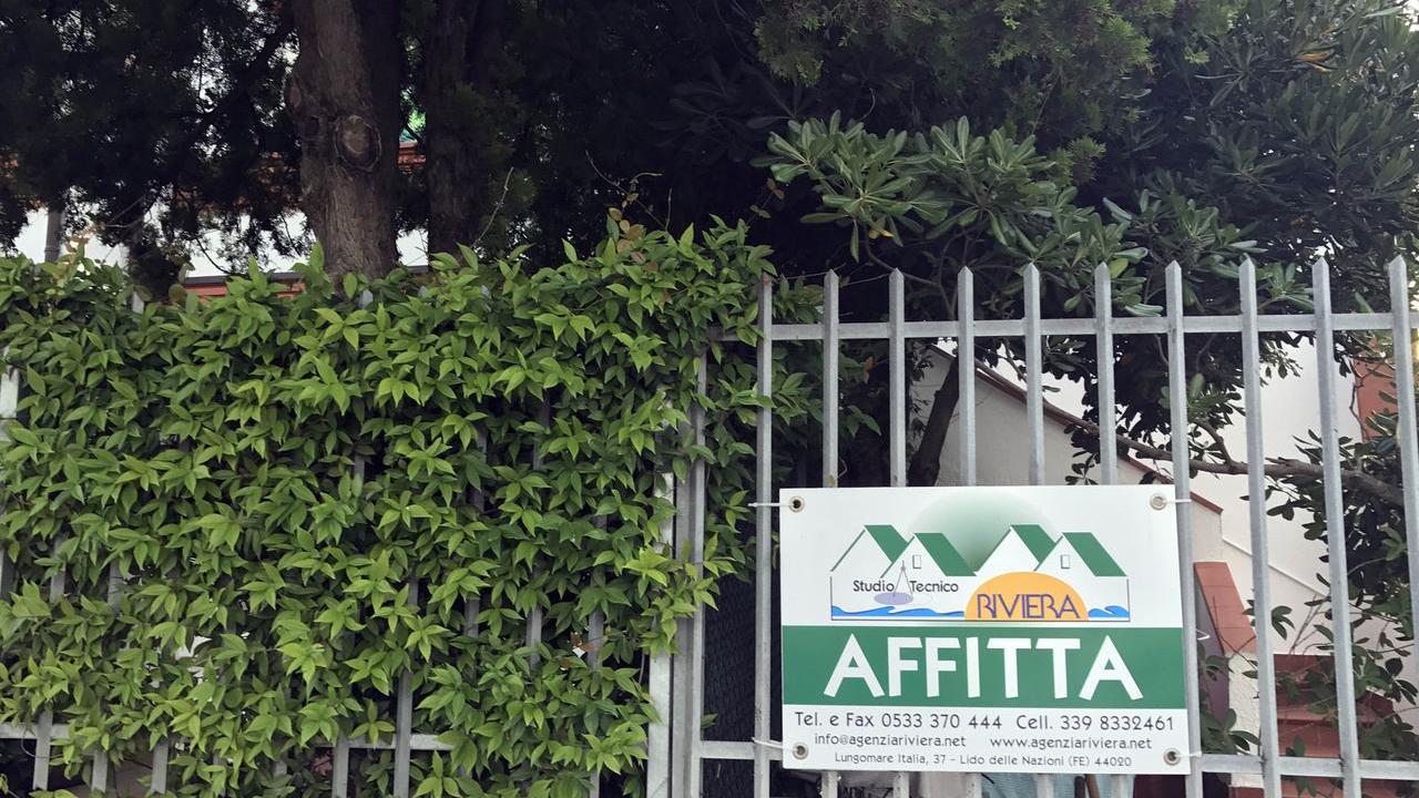 Scatta la corsa per prenotare le vacanze estive: quanto costa affittare casa ai Lidi