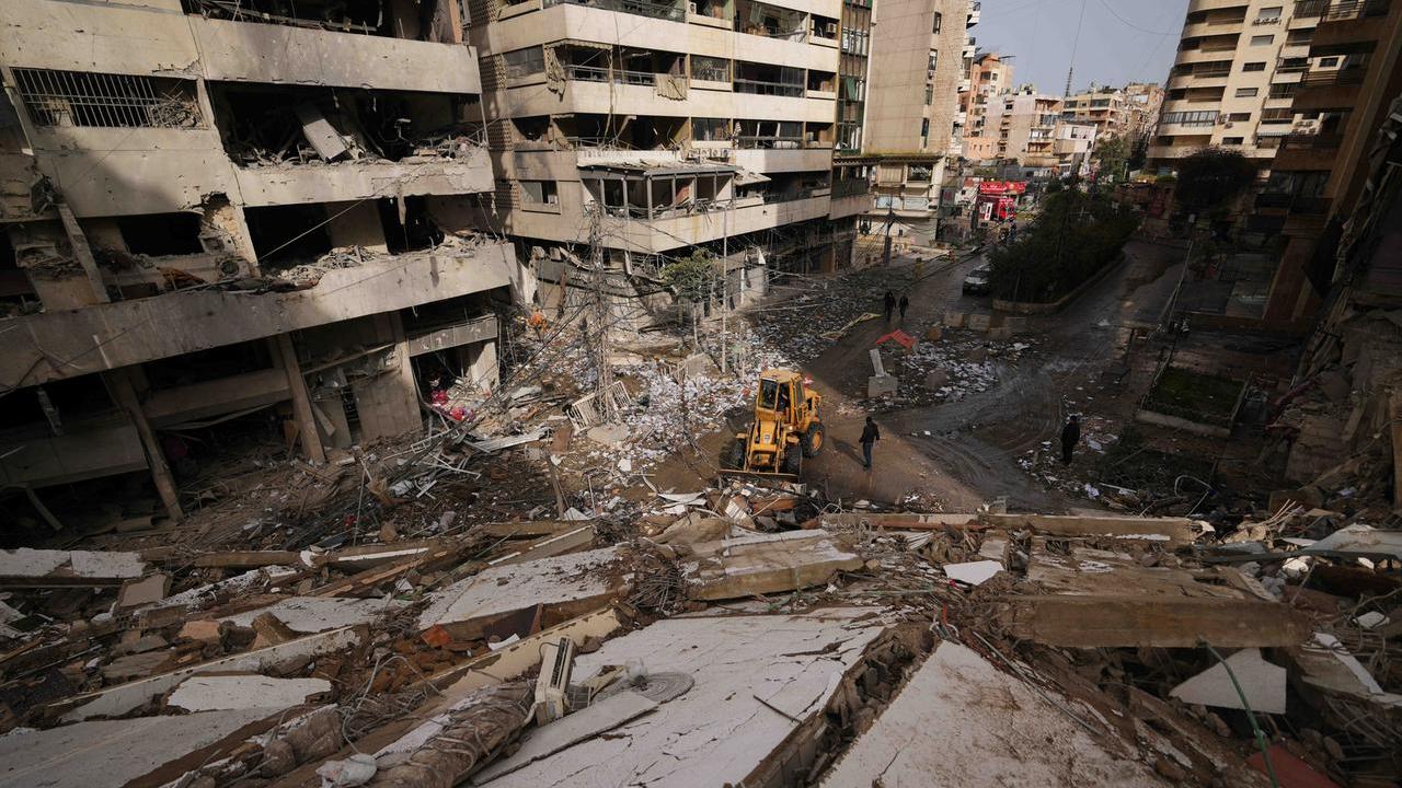 Gli effetti degli attacchi aerei nel sud del Libano