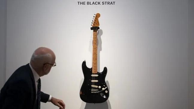 La “Black Strat”