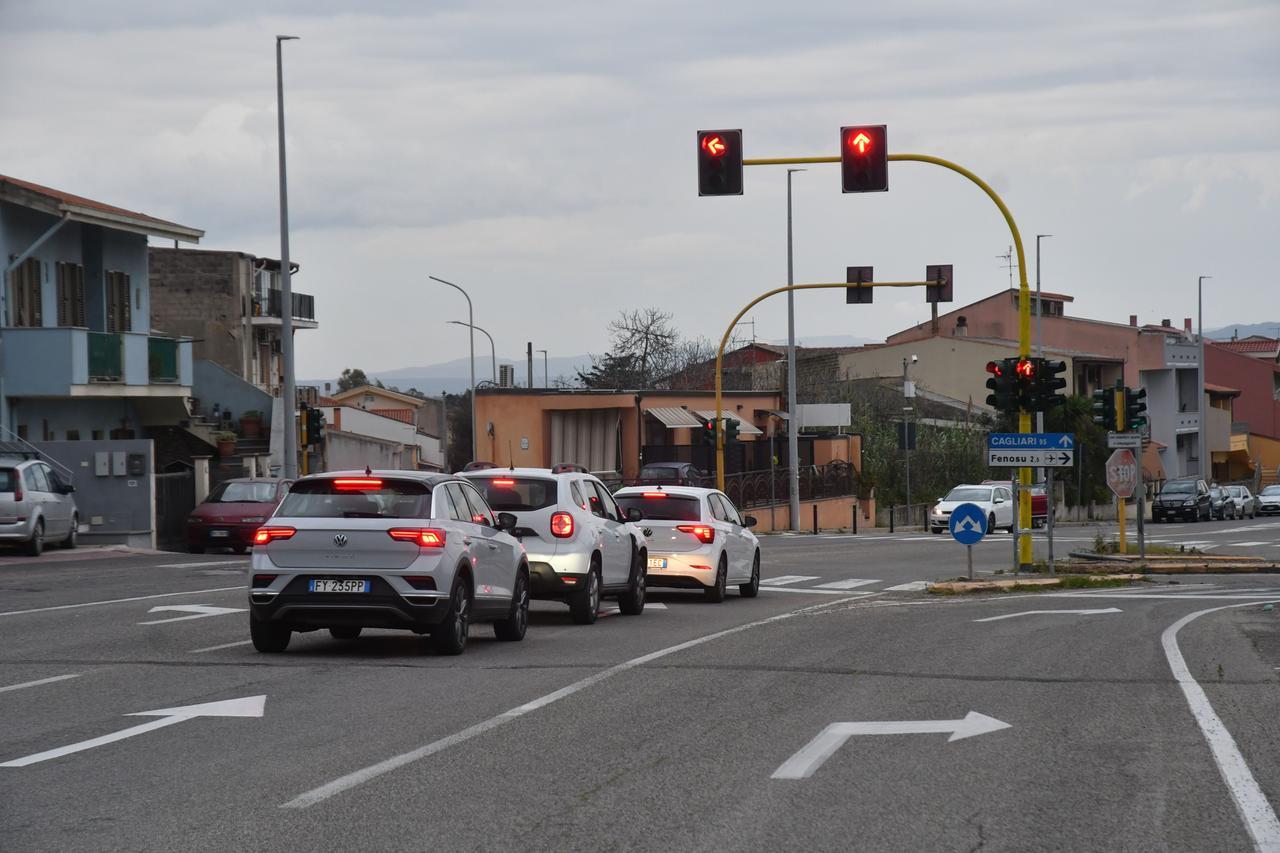 Silvio, ipovedente e invalido al 100%: «Imprigionato in casa tra barriere e semafori» – Il racconto