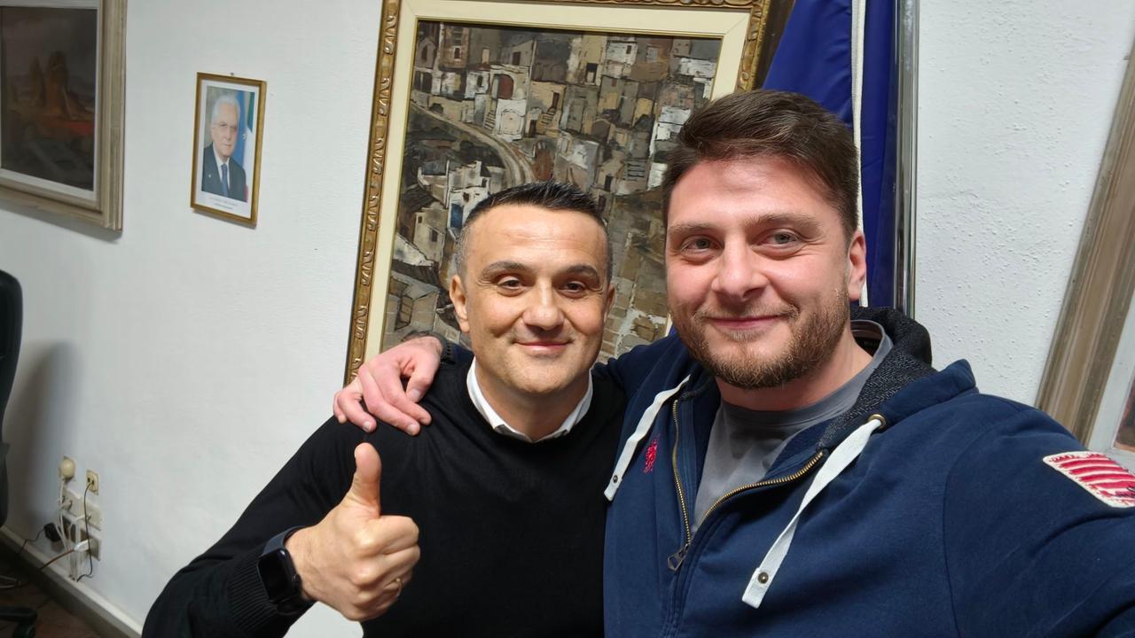 
	Francesco Limatola (a sx) con il segretario provinciale del Pd, Giacomo Termine (foto Facebook)

