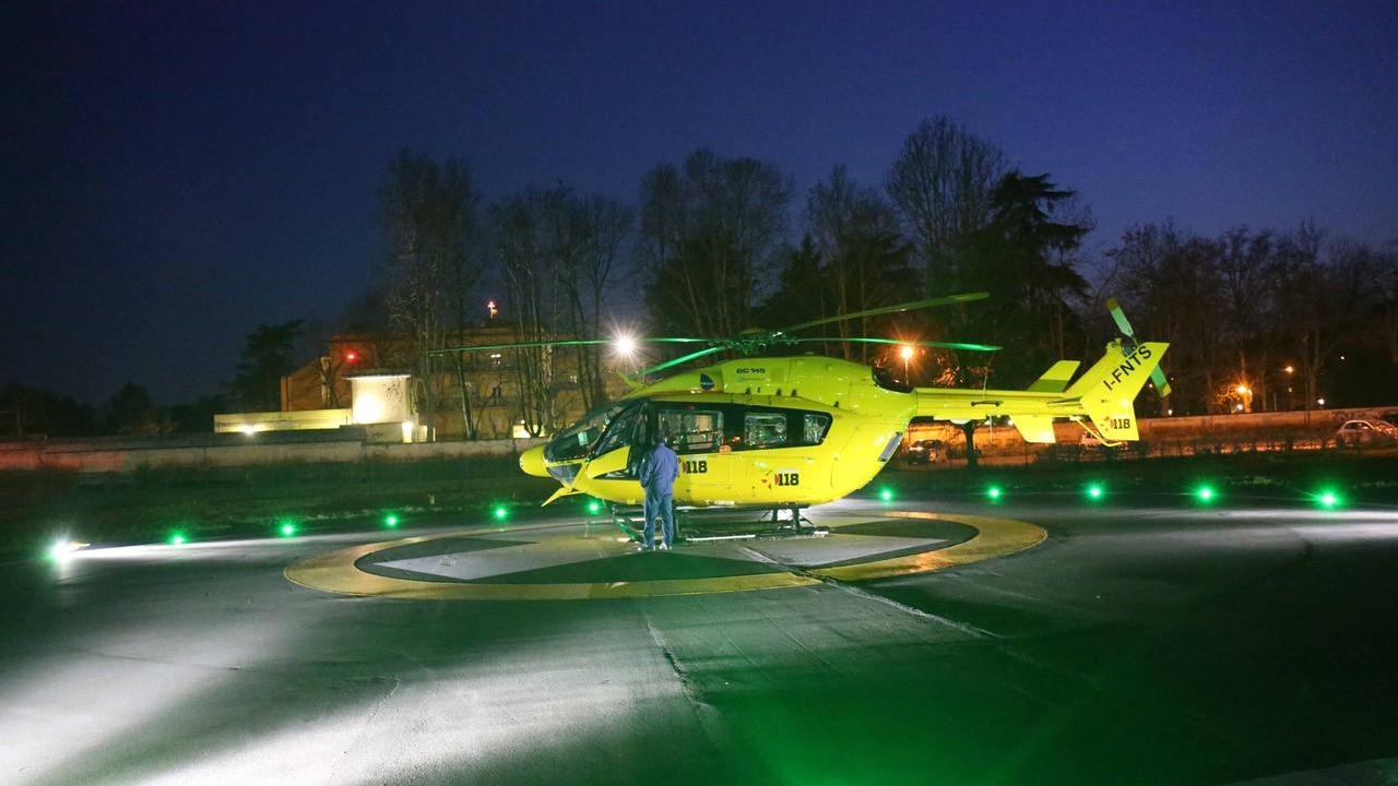 Trovato esanime accanto a un muretto, muore a 63 anni