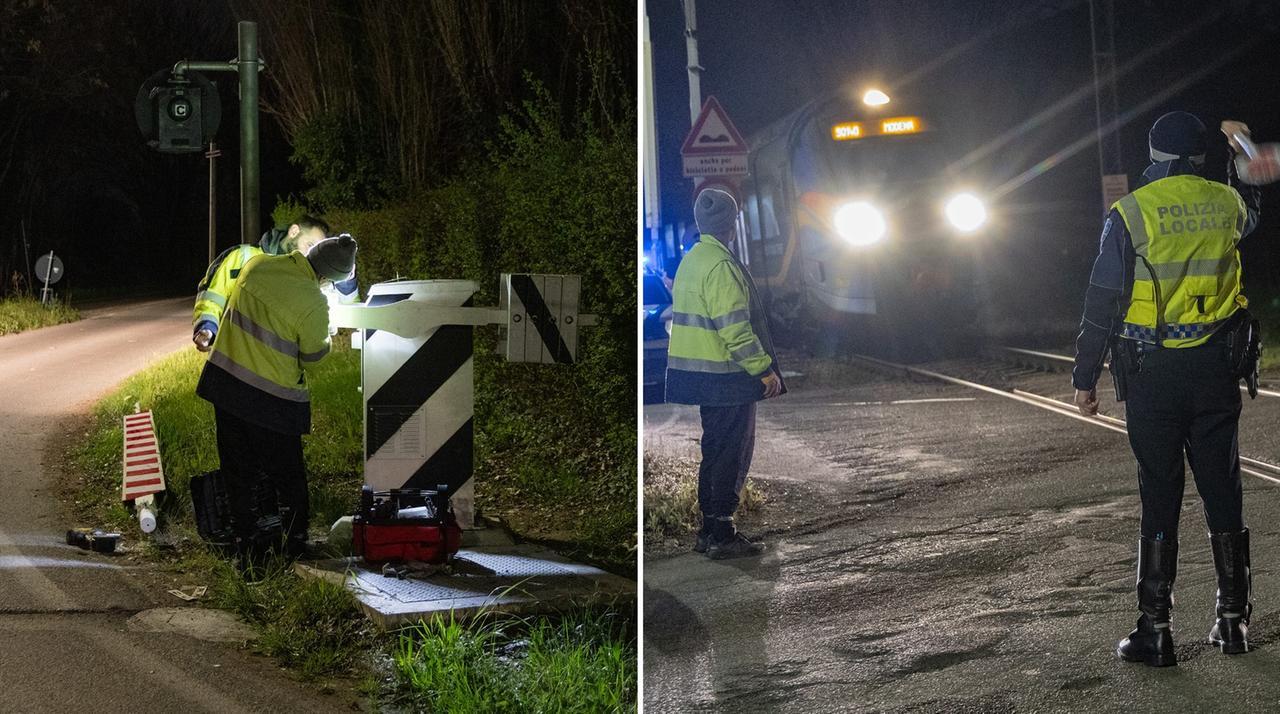 
	L'intervento sul passaggio a livello per le sbarre abbattute


