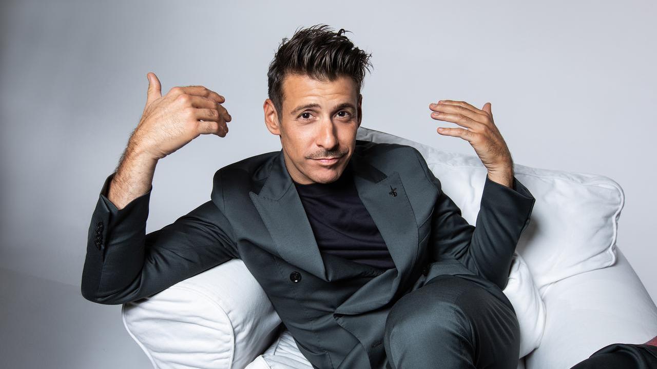 Francesco Gabbani: «Livorno, il tuo palco lo sognavo. Per il debutto porto Nigiotti con me». E svela un aneddoto speciale