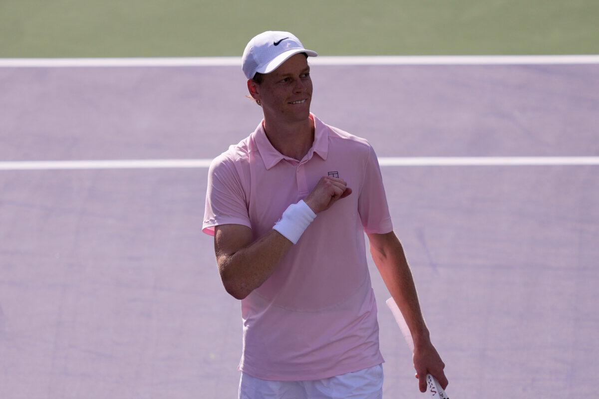 Indian Wells, Sinner batte Medvedev in due set e accorcia le distanze da Alcaraz