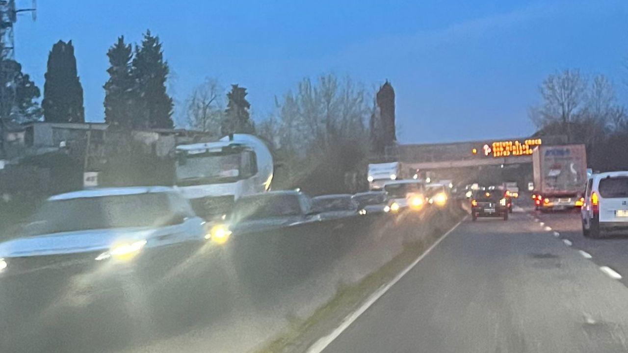 La coda in direzione Livorno