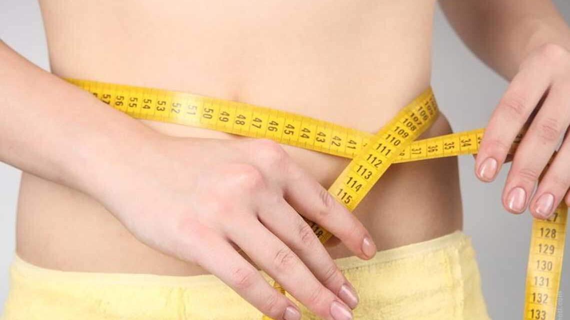 Prescrive diete e si spaccia per nutrizionista, ma è una naturopata: condannata