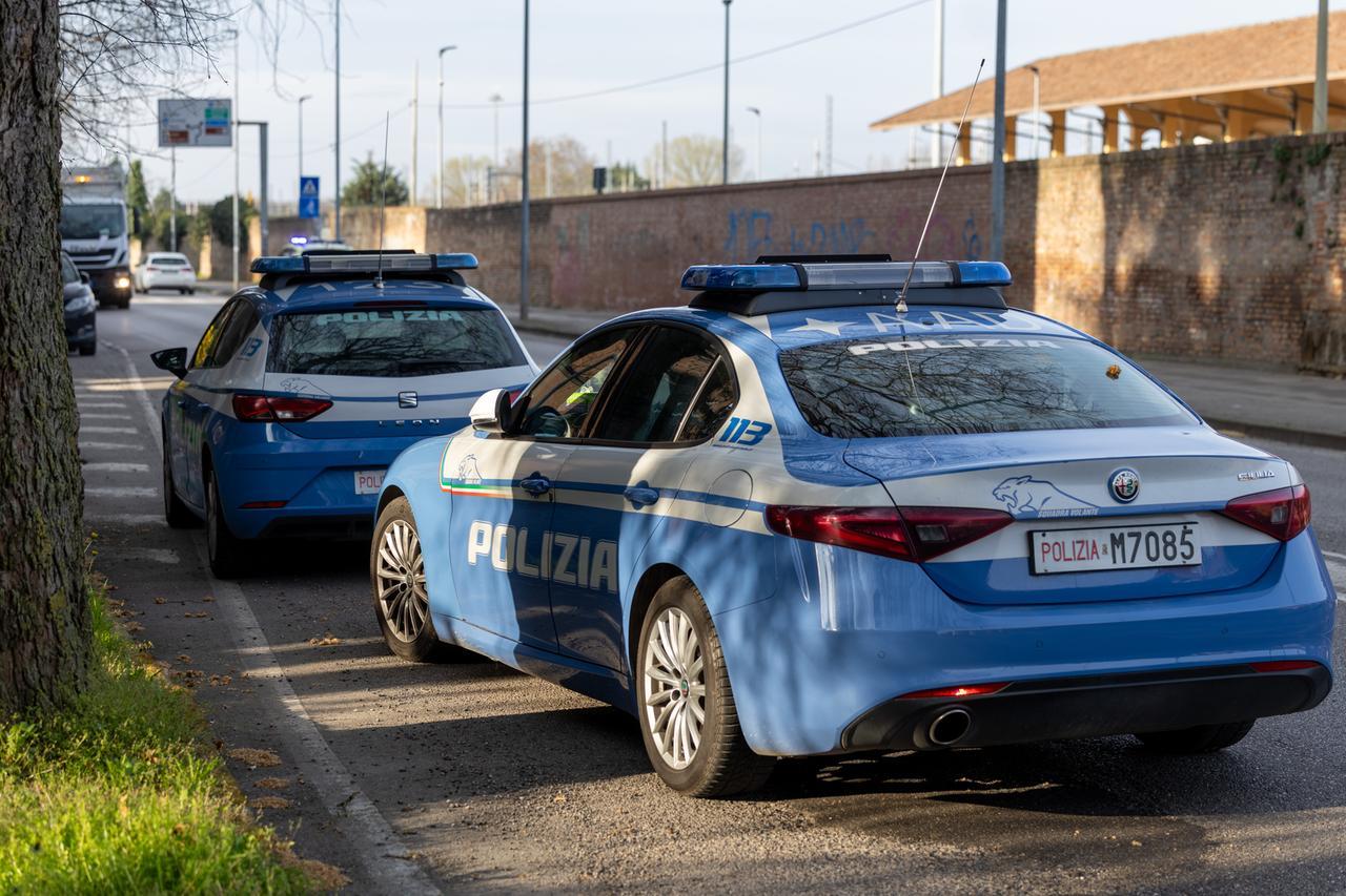 Ferrara, tentato omicidio in via San Giacomo: l’anziano non ricorda