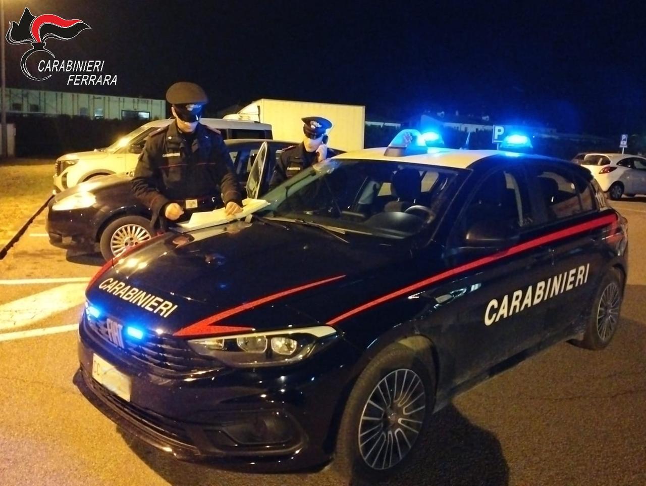 Vigarano, tre ragazze aggredite in un parcheggio: sei denunciati