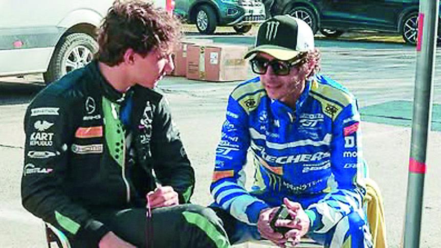 Valentino Rossi: «Io e Kimi Antonelli nel circuito di Migliaro»