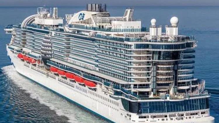 Torna l’incubo dei crocieristi, focolaio di norovirus sulla Star Princess: 150 contagiati